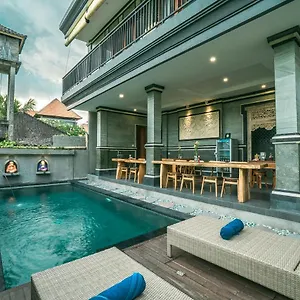 Three Dewi's Ubud (Bali)